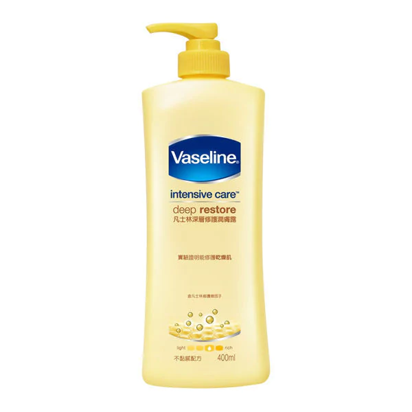 *VASELINE凡士林 深層修護潤膚露400ml
原價$299元→特價$149元
這款超常特價的修護乳液,網友評價持續擦的話,小腿肚的龜裂真的會好轉很多!也都不會乾痛癢了!而且根本超常特價,常常150元還有找錢!想買的人可以注意一下~