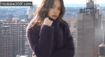 不過典禮上的插曲意外讓人看到娜恩和平時「話少、冰冷」形象不同的暖心一面!今天的娜恩即使穿得一身黑,但還是因為天使心而散發光芒啊!