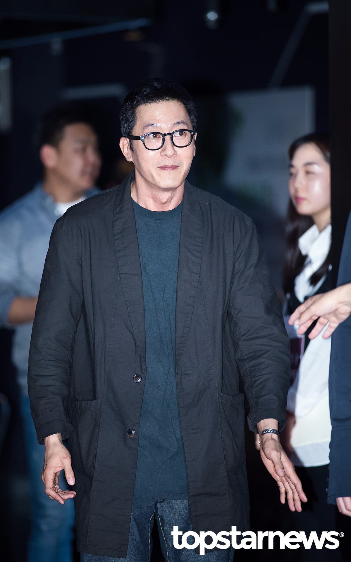 只是金柱赫想要結婚生子的簡單願望卻再也沒有成真的一天了,這才更讓人覺得遺憾...
人生真的是變化無常啊!沒有人可以預料下一秒會發生什麼事,所以更要珍惜當下和身邊的人。