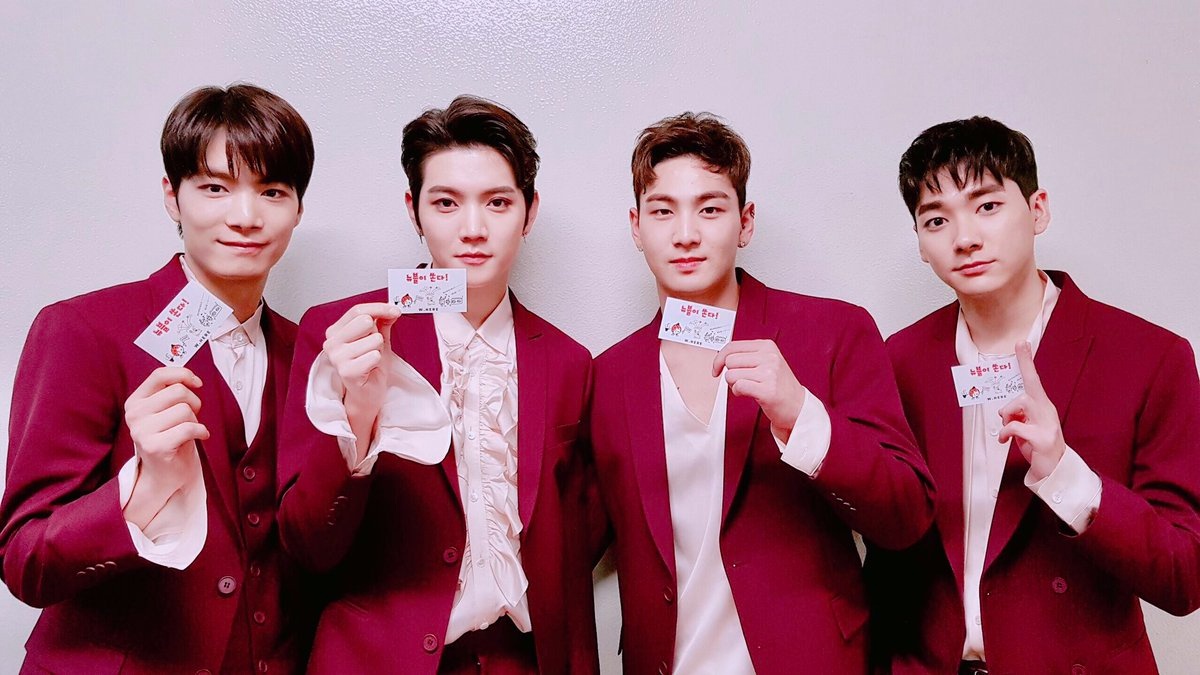 11 SEVENTEEN 《TEEN,AGE》215,6**張
12 NU'EST-W 《W,HERE》209,6**張
13 EXO 《12月的奇蹟》197,8**張
14 EXO 《Lotto》195,4**張
15 EXO 《Love Me Right》194,3**張