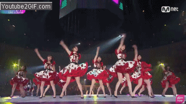 日本MAMA場當天不邀邀來AKB48成員加持,還說要推出《Produce 48》。能邀來AKB48成員參賽確實引爆新的話題,節目還沒有播出,就已經讓人好奇到時候的「日韓大戰」會是什麼樣的場景