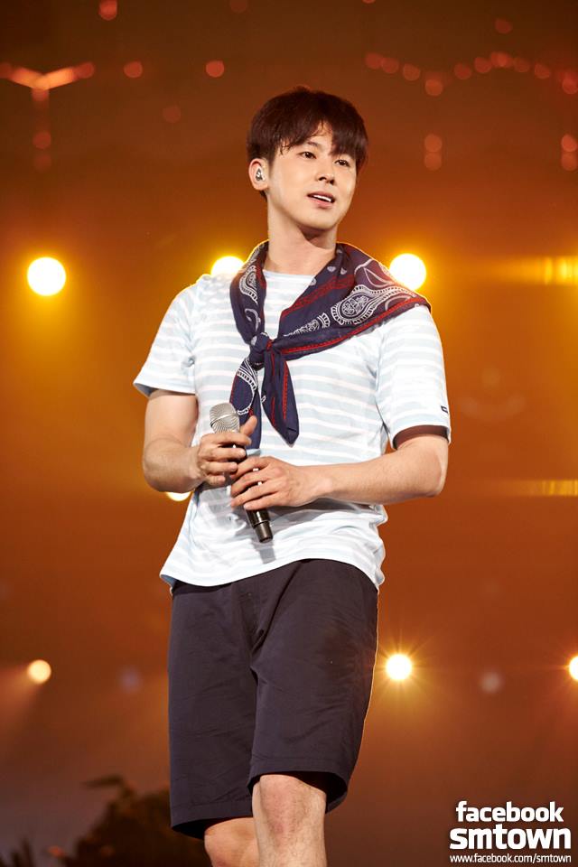 而允浩也在演唱會時說到自己其實在開演前在心裡許下了約定,說要比平常更加努力表演,所以從第一首歌開始就用了平常4倍的力氣,並希望他與昌珉當天的努力可以傳達到天上。
其實比任何人都希望能與弟弟待在一起,卻因為行程的關係無法如願...但東方神起仍遵守了與粉絲與鐘鉉的約定呢...