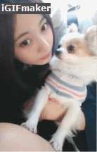 因為…是的!只要回到台灣就會開啟炫狗魔人(?)模式的子瑜,今天又再度釋出了和家裡狗狗酷吉的放閃照,不僅主動索吻向酷吉討親親,酷吉看了一下又回頭欲擒故縱的樣子,看來確實是情場好「狗」無誤~