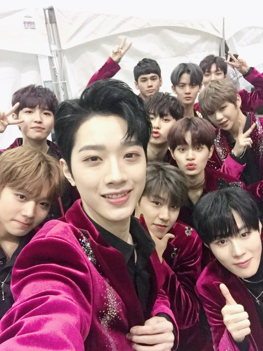 從選秀節目《PRODUCE 101 第二季》出道的Wanna One,正式出道後開始一連串馬不停蹄的宣傳活動,忙碌的行程也讓成員們消瘦不少,姜丹尼爾上節目時更說到一天只能睡一個小時讓網友都非常震驚!