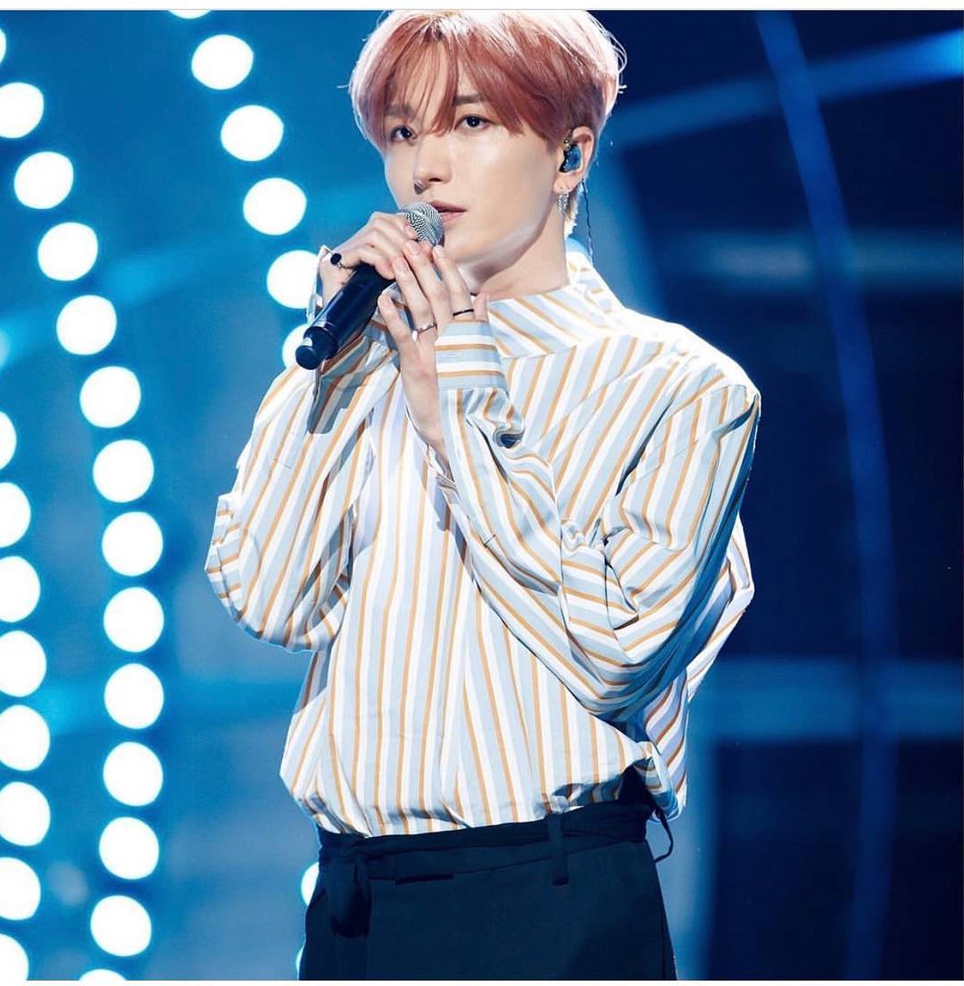 目前SHINee四位成員因成員鐘鉉的離開進入休息期,因此由SJ的隊長利特代為領獎,並傳達得獎感言。感言中提到「非常感謝能夠拿到人氣獎,最近正在休息,也到處去旅行,嘗試很多沒新鮮的事情,來製造一些回憶。出道至今,總是不停歇的工作,即使當初覺得不完美的事情,現在看來也是一種回憶」
