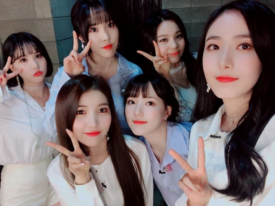 第八名 : G-Friend
以清新風格受到大眾喜愛的小女友,在2017年也在音樂上有所突破,更是在2018年開了出道後的第一場演唱會,也預計將在2月份時來到台灣開粉絲見面會~