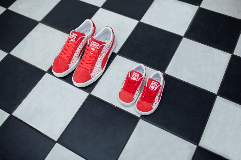 此次 PUMA x HELLO KITTY 鞋款一口氣推出大人、大童、小童、與嬰兒多尺段供消費者選購,無論妳是什麼 style 的女孩們,這個初春就用 PUMA x HELLO KITTY 大膽放肆地揮灑妳的無敵少女心吧!