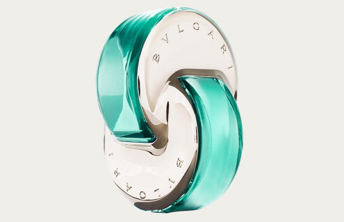 BVLGARI Omnia PARAIBA
柾國平常用身體噴霧,也很常噴香水
他用的是自然新鮮果香的女用香水
清爽的香氣很適合在夏天使用
65ml/97000(約台幣2770)