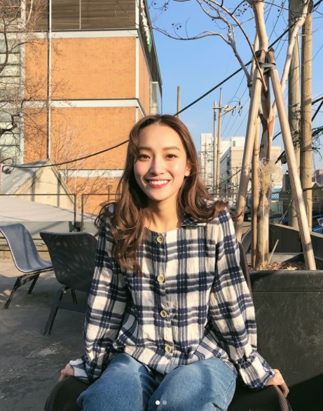 染頭髮除了要選擇適合自己的臉型、膚色之外,應該很多女生也希望自己可以染個男生看了會心動的髮色吧?到底台灣男生最喜歡女孩染什麼樣的髮色,看下去就知道啦!