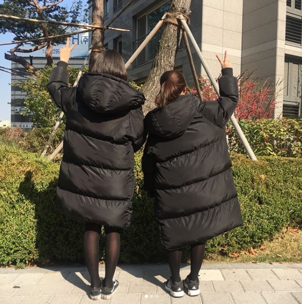 #了解不同層面的想法:
只有自己的話你沒辦法了解別人在想什麼,想的東西都只是井底之蛙,但是如果有知己,他能夠和你分享他的想法,讓你知道自己的觀念是對是錯。