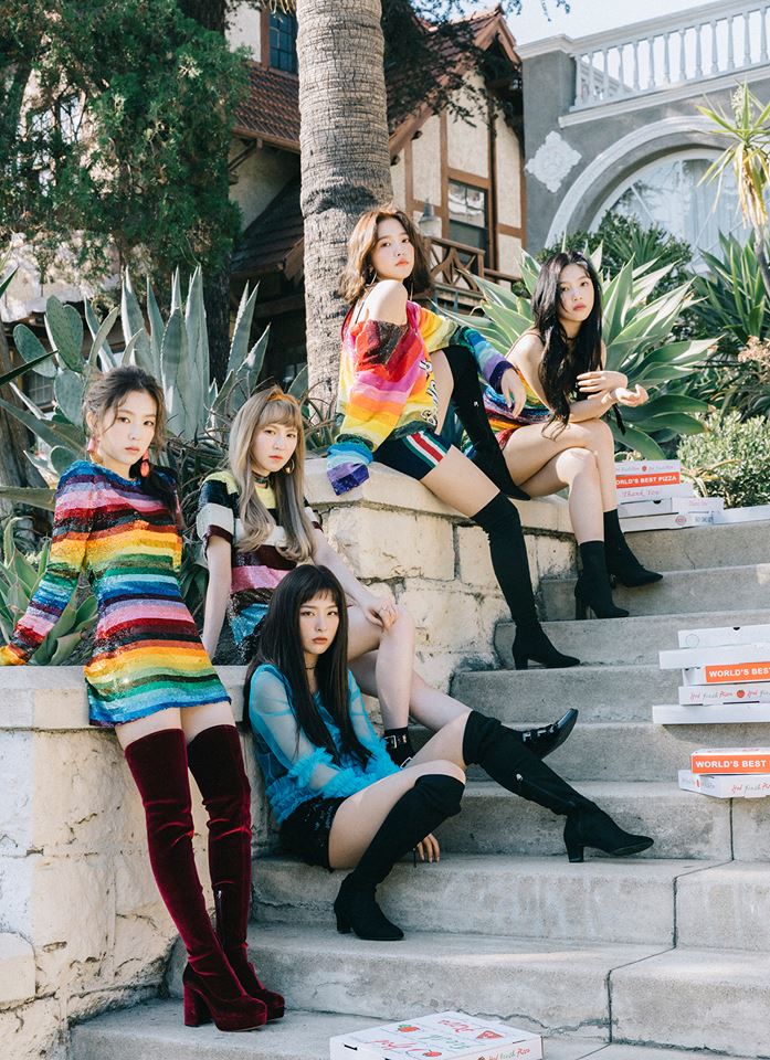就算是被稱為「完顏團」的RED VELVET,之前也曾被網友毒舌「不管理身材」,而成員們後來可說是都下了苦功努力減肥!
甚至變得太瘦讓粉絲都覺得心疼...