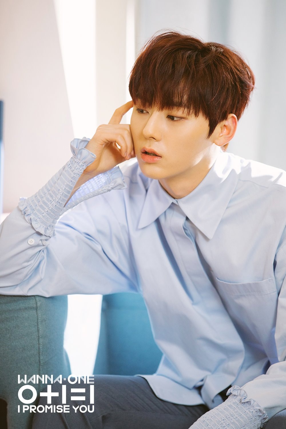 # Wanna One - 黃旼炫
對弟弟們都非常照顧,跟粉絲互動時又很溫柔,絕對無法容忍髒亂自我管理很嚴格,喜歡讀書之外還精通日文,重點旼炫還是母胎單身啊?真的很值得嫁啊!!!(請大家排在小編後面領號碼牌XD)