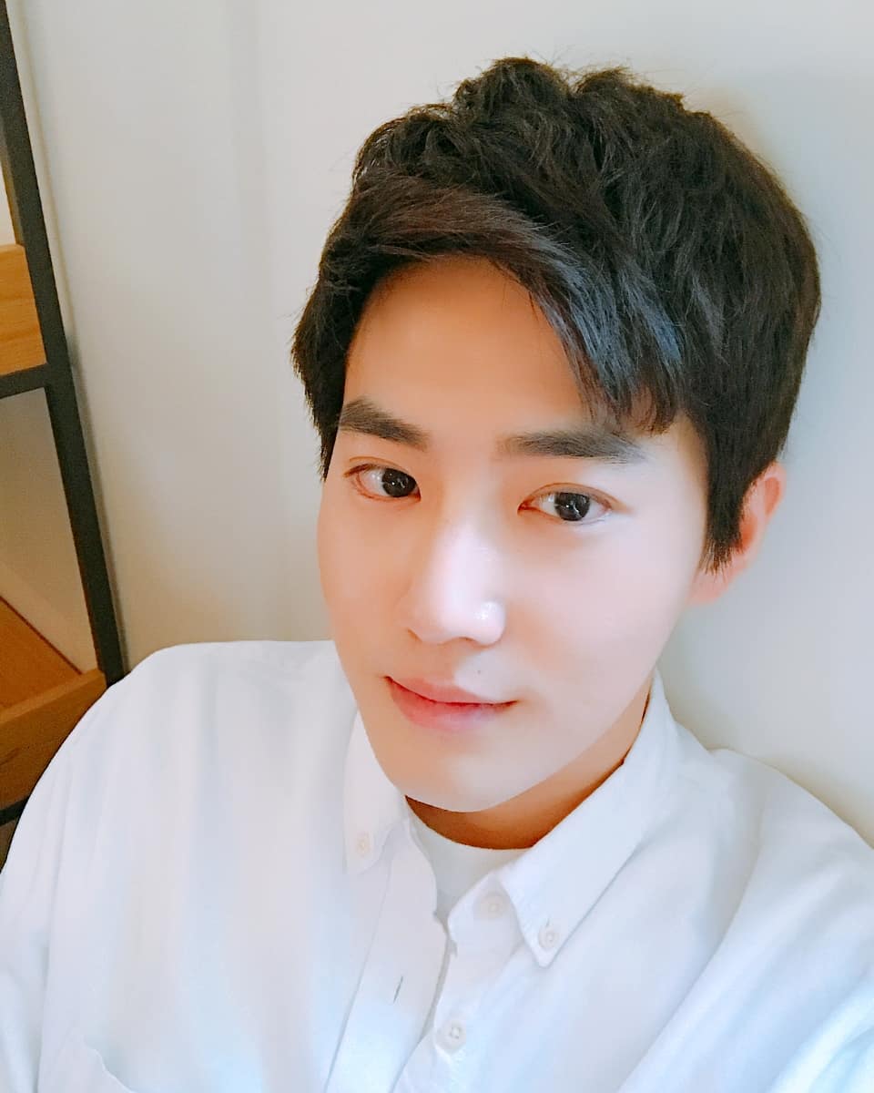 #EXO - SUHO 7年
EXO的隊長SUHO在SM娛樂公司當了7年的練習生,也是EXO裡最長時間的練習生!能堅持這麼久真的很不容易阿~