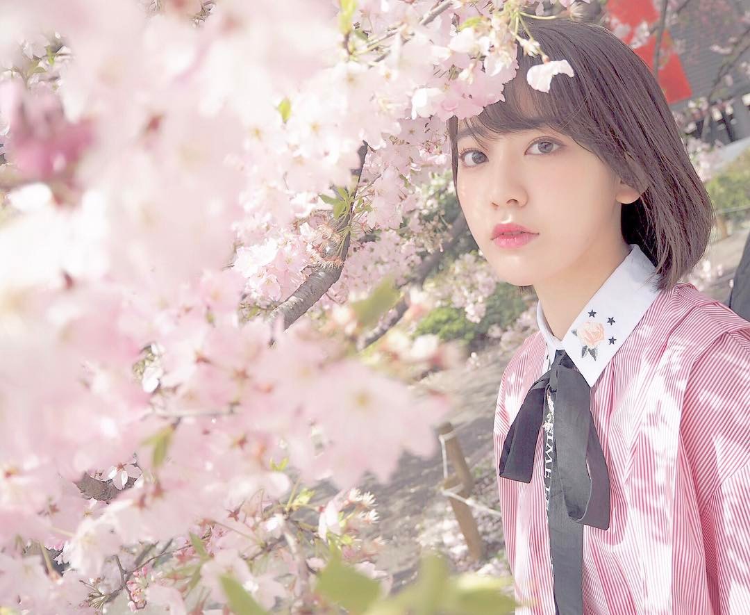 而第三季《Produce48》首位中心在節目播出前被曝光,據韓國媒體透漏是HKT48的宮脇咲良!官方聲明秉持不承認也不否認的態度,希望大家能通過節目確認(不過...大家應該..都..心知肚明了吧~~)