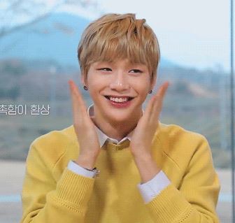 而當初Wanna One成員也接下了 innisfree的代言廣告,在廣告中成員展現出可愛清新的一面深受粉絲的喜愛,Wanna One的高人氣也讓innisfree因此銷售量暴增!