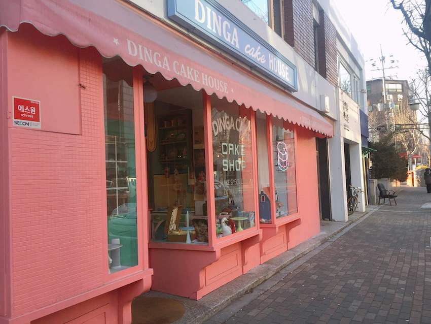 「O理團路」的特徵就是在小巷子中藏有很多特色店家,雖然沒有華麗的外表但卻有他們獨特的特色哦!那麼韓國各地還有哪些有名的「O理團路」呢?一起來看看吧!