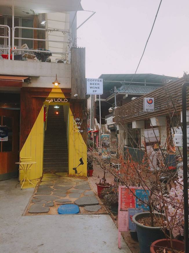 4.大邱 大鳳洞-鳳理團路(봉리단길):位於大邱的鳳理團路有大邱的第二條東城路之稱!2010年時隨著「金光石路」的發展,附近區域的巷子也多了很多特色店家而變得有名哦!