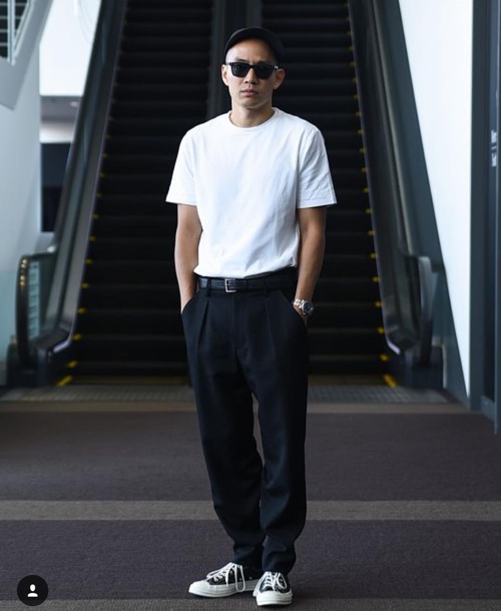 Eugene Tong的穿衣哲學,收服了一票粉絲,其實細細解析,他沒有過多繁複的搭配步驟,穿上一件質感好的白T,簡易的搭配一雙Converse 1970,就能創造出人人追捧的時尚型男。