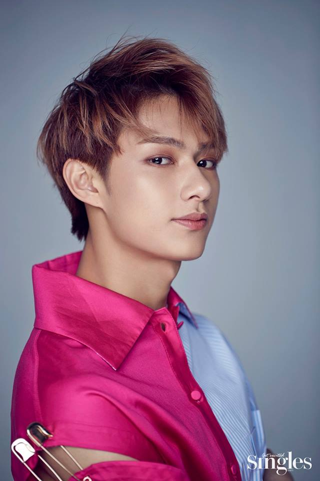 #SEVENTEEN - Jun
Jun是SEVENTEEN中其中一位中國籍的成員,五官非常精緻阿!
不過小編自己私心小十七的淨漢啦!