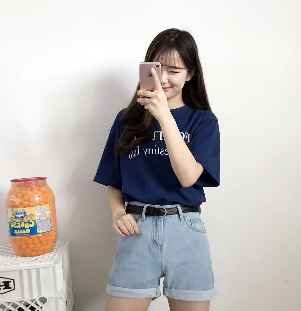 大家還記得之前摩登少女推薦給大家的韓國網拍品牌「gogosing」嗎?當初打著回購率超高且CP值讚讚的網拍品牌,應該還有很多人不知道,甚至是不相信他們家的東西有多厲害吧?就在摩登少女那天準備題材,想要寫新產品和大家分享時,就發現我們之前真的小看gogosing這牌子啦~
