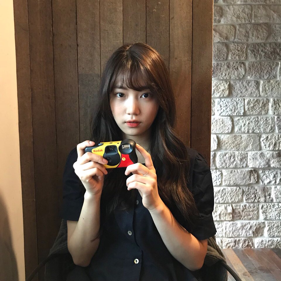 #DIA - 主恩
2017年4月5日,MBK Entertainment宣布DIA加入兩位新成員主恩和順伊,DIA改為九人體制進行活動並積極準備回歸新作品,此次加入的兩位新成員為團體增加主唱和領舞的主要部分
*5月7日恩真於官方Fan Cafe公開手寫信,因舞台恐慌症而退出團體,現在DIA以8人體制活動中