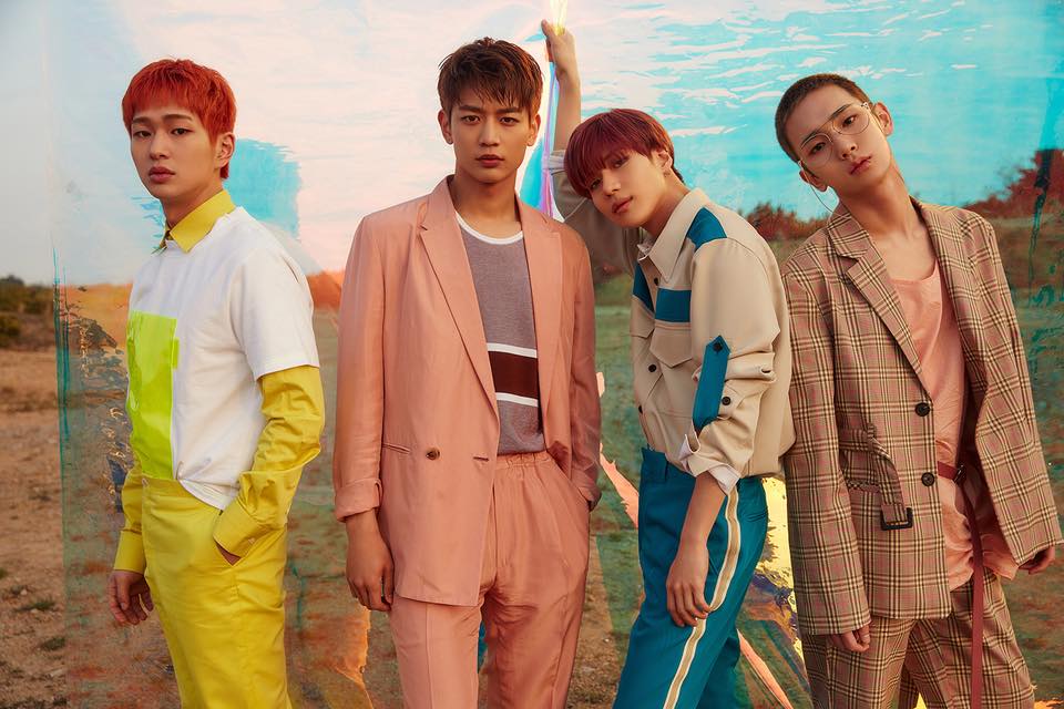 SHINee也將於28日攜正規六輯《The Story of Light》回歸樂壇,然而這也是SHINee首次以4人體制回歸,同時今年也是SHINee出道的十周年,也讓粉絲們都更加期待~