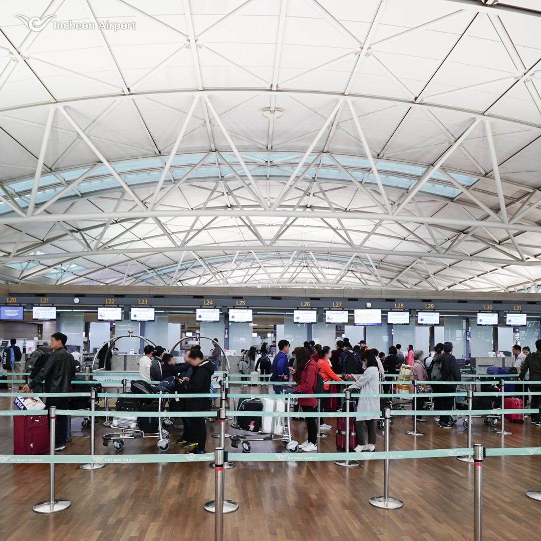 韓國最近連休,金某 (37歲)在兩個月前已經透過旅行社訂好馬來西亞的套裝旅遊行程,一家九口花費了770萬韓元,但在出發日5月19日才知道「機票已經取消了」