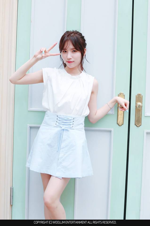今年Lovelyz回歸前不久,Wollim也曾突然宣布成員Jin因為健康因素將暫停活動。雖然公司沒有多加說明,不過當時有網友爆料其實是因為遭遇車禍,所以一定要入院治療,在當時也引起粉絲們反彈,認為公司不該隱瞞實情,或者應該等Jin恢復健康再一起回歸,雖然背後原因眾說紛紜,幸好最後Jin 也回歸團體了!