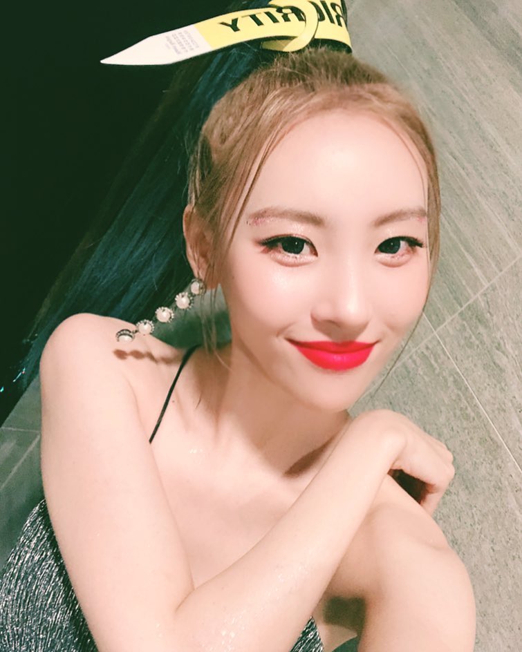該名女粉絲也在IG公開這段對話,寫著「哇...姐姐我沒有哭啦ㅋㅋㅋ善美真的好可愛」看來善美不管男生或女生粉絲都收服得很好XDD再次認證這位solo女歌手的魅力是不分性別的!