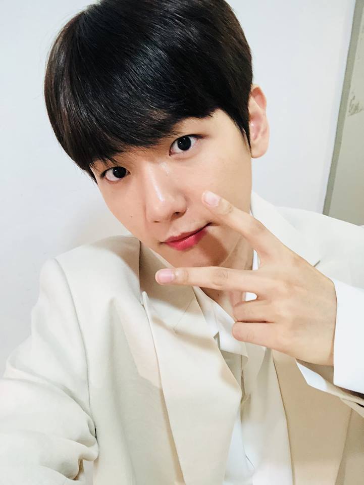 TOP 15
EXO - 伯賢
得票數 145,450票
EXO唯一一位進榜的門面擔當伯賢!前陣子才和Loco合作單曲《YOUNG》,而許久沒回歸的EXO也將在11月回歸啦!愛麗們久等了~