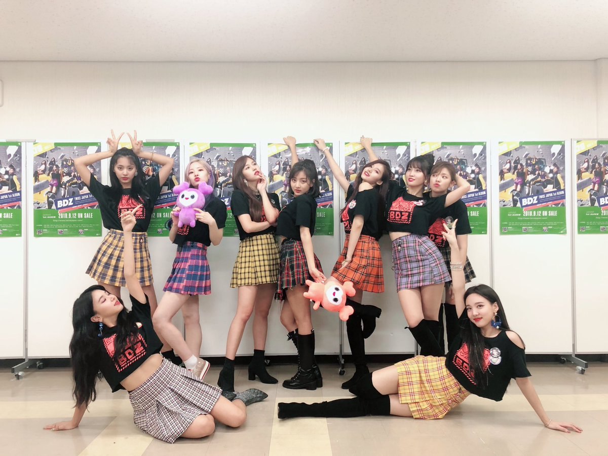 第二組則是確定將於11月5日發行全新專輯的TWICE,距離《Summer Nights》只隔了大約四個月,ONCE們期待嗎?