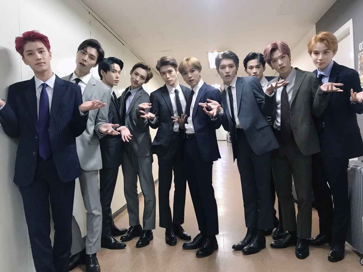 今年也是辛勤工作的NCT,滿滿的回歸計畫,各位NCTzen大家還好嗎XD?10月NCT 127推出他們的首張正規專輯《Regular-Irregular》,終於等到正規專輯啦(灑花)