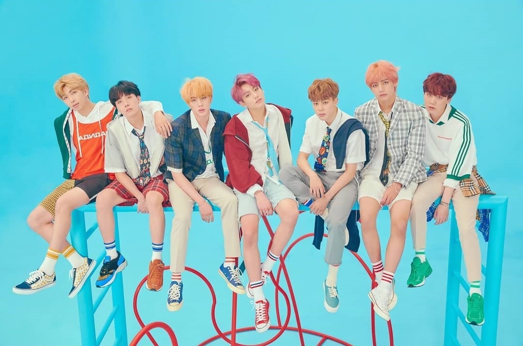 繼防彈少年團、EXO、iKON、GOT7...等男團後,再次有男團擁有破億點閱率的MV!也再次證明了Seventeen的人氣