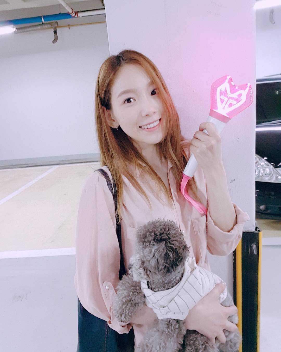 #太妍
太妍以前在節目上說過「她覺得不喜歡的歌最後都會紅」,最有名的就是《Gee》了!如果想要測試看這首歌曲會不會紅的話,可以先給太妍聽看看ㅋㅋㅋ
