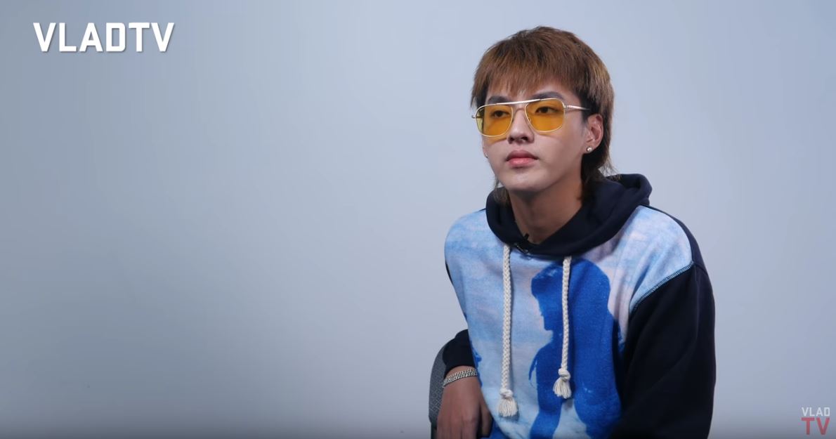 日前吳亦凡也接受了美國DJ Vlad的訪問,在訪問中吳亦凡也提到EXO活動當時的心情,他表示:「所有的一切都很感謝,有過好的時間,也有過累的時候,每一個瞬間對我來說都很珍貴,若沒有那時候(作為EXO活動)的話,就沒有現在的我,那些都是我的一部分。」,也補充了退出EXO的理由:「(當時)行程真的太多,一點都不自由,也沒辦法做我喜歡的音樂。」