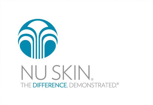 NU SKIN的產品以能鎮靜過敏皮膚而聞名。
3月,網路上有消費者投訴用了他們家的產品出現了副作用,
塗完後皮膚變得又紅又燙、還感到乾癢!
其實早在2012年時,也有人發現服用NU SKIN健康食品後,
會讓人身上出現紅斑、疹子等副作用。
最後在檢驗後,判定出繼續使用他們家的產品是會讓皮膚出現不良的副作用,
而NU SKIN也要向消費者作出賠償。