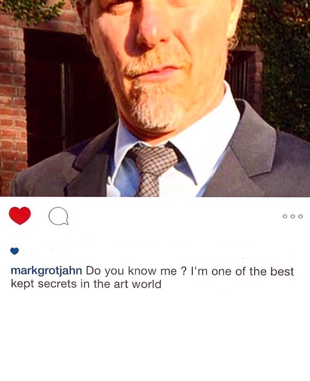 隨後也更新一張Mark Grotjahn 的IG截圖照片,而這兩篇文也湧進了大批粉絲留言,紛紛表示自己對偶像T.O.P的思念之情。