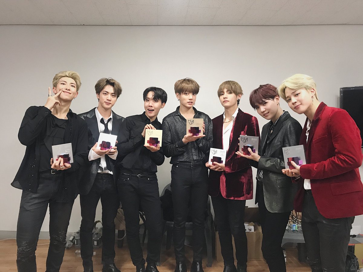 今年MBC PLUS X Genie Music Awards(簡稱MGA)在6日落幕,儘管頒獎典禮已經結束,話題依然持續熱燒,這次的大贏家果然不負所望的屬於防彈少年團,拿下年度高手、專輯、最佳男團、人氣等多座大獎!