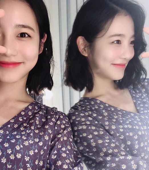 2.辛睿恩 신예은
今年在網路劇《A-TEEN》中飾演酷酷女孩「都荷娜」而大受歡迎的辛睿恩~清新又有記憶點的外貌很快地抓住眾人的視線~