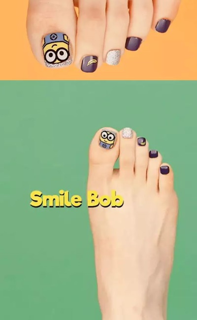 Smile Bob(腳趾甲貼)|
不只手,腳也可以!難道秋冬就不用關心腳指甲了嗎?nonono,就算不張揚,自己看了也開心啊~把大大的Bob貼在大拇指的瞬間,跟他四眼相對,整個人就被奴化啦~那個小小的香蕉也一直吸我的眼球,只有一個萌字可以形容了啊!