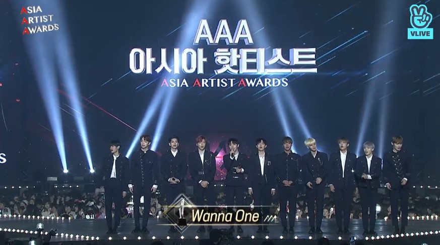 Wanna One 在第一部先是獲得了 Asia Hottest 的獎項,也為第一部結尾帶來<Light>、<BOOMERANG>的舞台表演