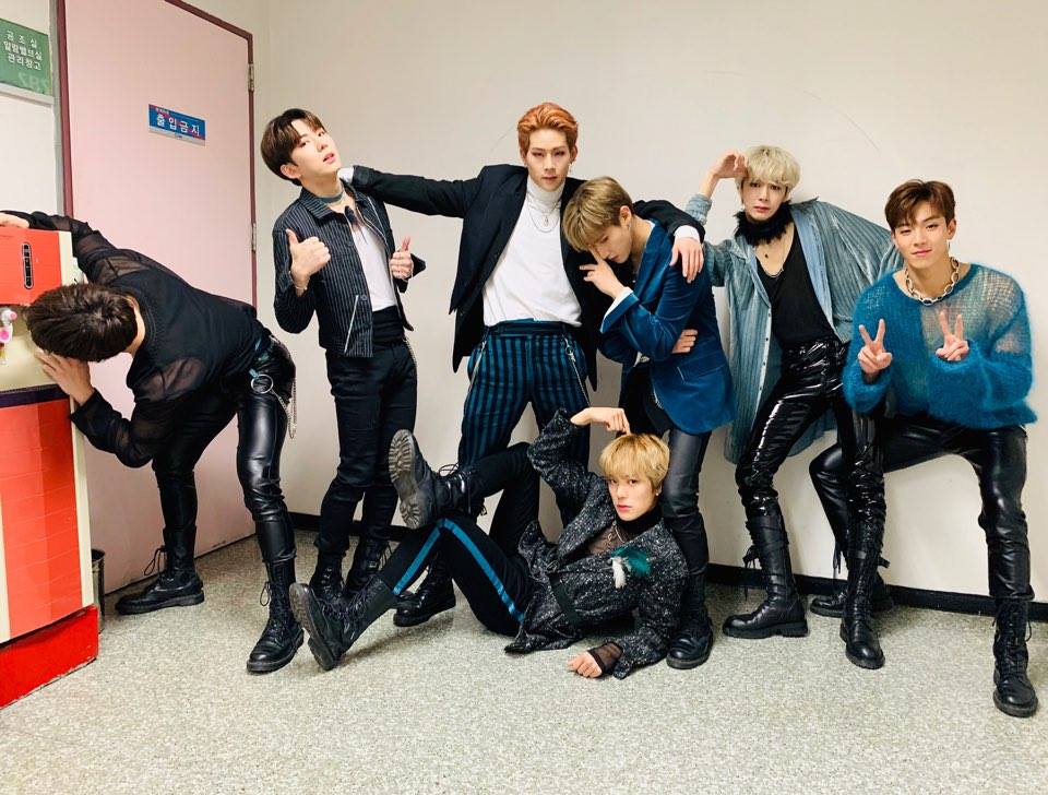 STARSHIP娛樂:MONSTA X世界巡演、宇宙少女
才成功舉辦完世界巡迴演唱會的MONSTA X,2019年除了新專輯活動也會展開新的世界巡迴演唱會。宇宙少女在《Save Me, Save You》首次拿到一位後,預計明年持續回歸,在戲劇、綜藝等方面上展開個人活動。BOYFRIEND、K.will、韶宥、鄭世雲也將會展開音樂活動,具有獨特音樂魅力的MIND U、柳昇佑、周永也會陸續發行專輯。