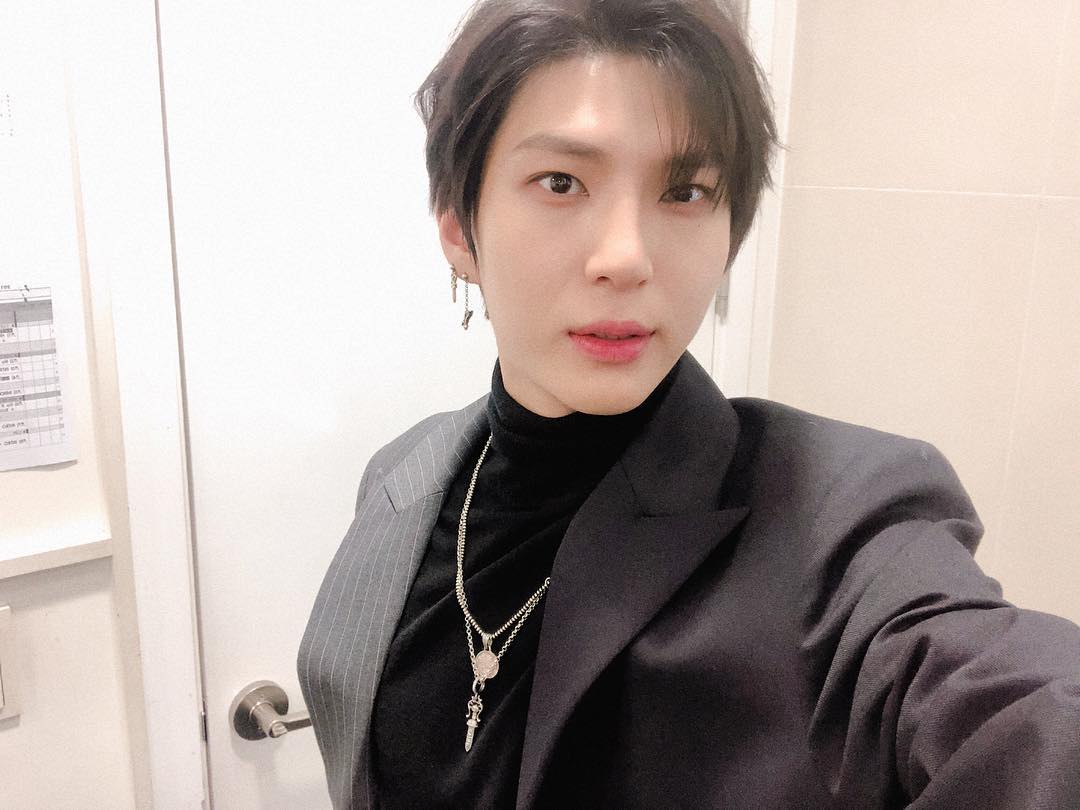 #VIXX LEO
VIXX成員LEO在是在歷年參加《偶運會》中受了兩次的傷,第一次為2013年的中秋特輯,在室內足球項目因對方選手鏟球造成LEO腳踝韌帶受傷,需休養6周,在2016年也是足球比賽中鼻子受傷,當時VIXX剛以<Fantasy>回歸,LEO則因受傷無法參與打歌行程。