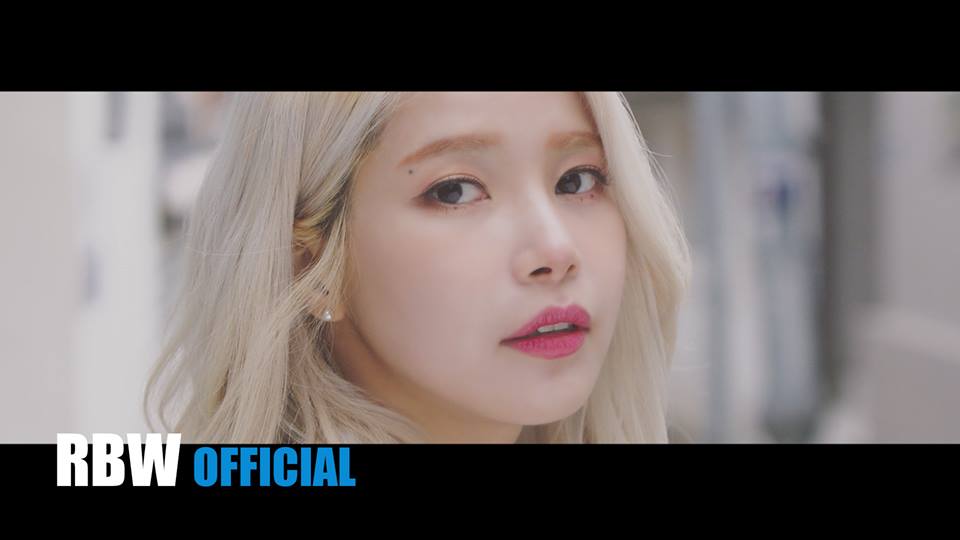 說到MAMAMOO,美貌擔當無疑是頌樂吧?美美的外表加上超棒的唱功,每個MOOMOO都會被頌樂圈粉圈得牢牢的,但有位成員有著與眾不同的魅力,一不小心就愛上她了!