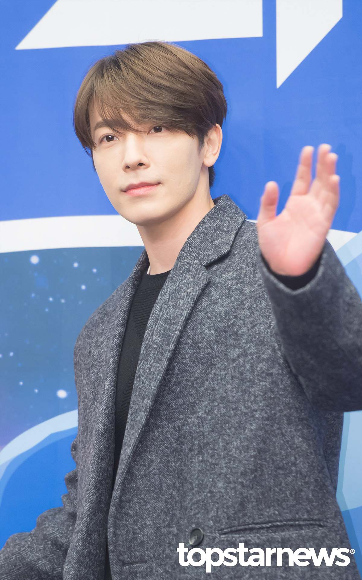 3. 東海
第三位是SUPER JUNIOR的東海,粉絲曾說過:「雖然沒有像始源那樣雕塑般的立體感,但顏值絕對是隊內的前幾名,甚至可能還是維持帥度最穩定的一個」ㅋㅋㅋ