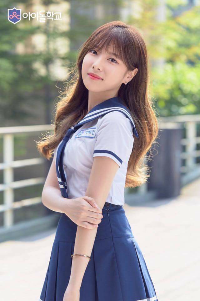 而曾經為《偶像學校》有利出道人選的李海印父親,就在網路揭露包括《PRODUCE 101》兩個節目製作公司跟電視台CJ E&M的不當行爲,為自己的女兒抱不平。