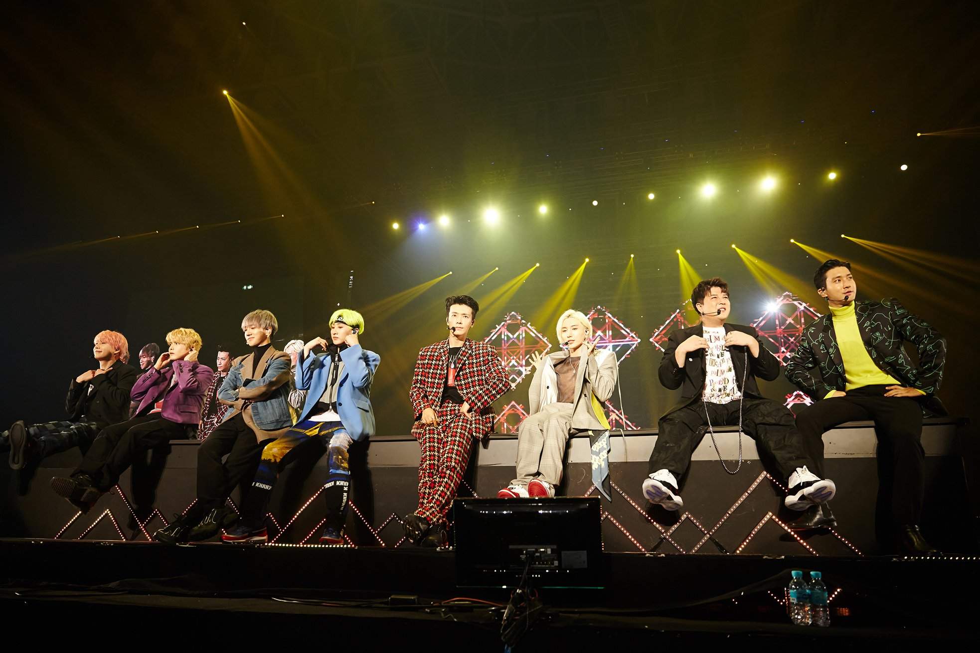 經歷10年空白期(包含成員們的入伍退伍)的Super Junior,用了《Super Show 8》開啓了活動序幕。自2008年2月在首爾首次亮相以來,已經在全世界30多個城市舉行了140場以上的演出,累計觀眾入場人數突破了200萬人次。