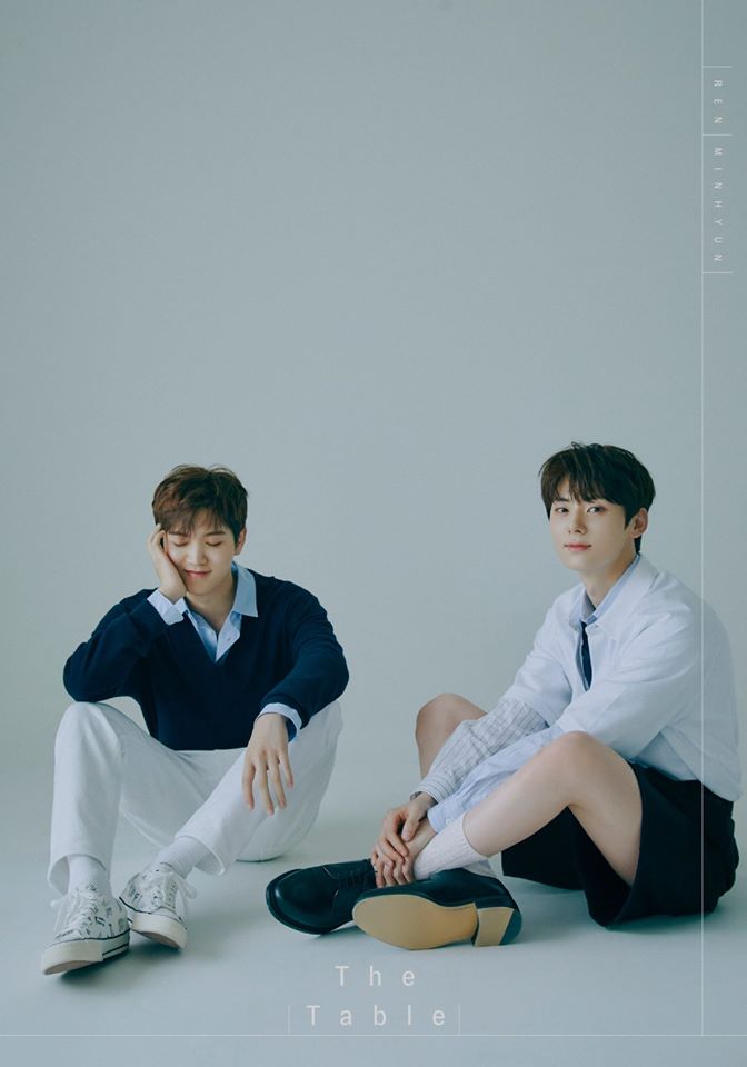 站姐也提到,最後飯上NU'EST是在《PRODUCE 101》第二季的時候,過去雖然知道這一團,但僅止於知道歌曲的程度,後來看了節目才真正入坑,並因此成為NU'EST的站姐。採訪中也問到,當站姐到現在遇到的趣事,她也很坦白地跟我們表示,其實沒有什麼特別的,最有趣的事情大概就是能夠認識其他韓國站的站姐,因為在漫長的等待時間中一定不可避免會跟旁邊的人聊天。