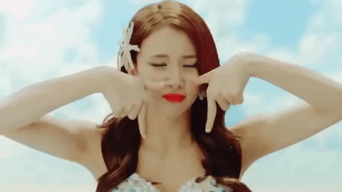 #2016
TWICE-TT
BTS-Blood Sweat & Tears
BIGBANG-BANG BANG BANG
TWICE的<TT>算是老少咸宜(?)的歌曲,俏皮又可愛的動作也在當時掀起模仿風潮,BTS的血汗淚就真的能在腦中跳了XDBIGBANG的<BANG BANG BANG>也是超級經典啊!