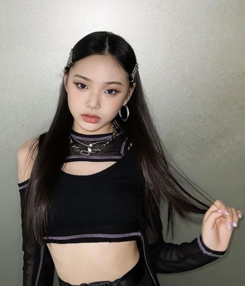 #2. 無限的成長
朴寶恩通過這次的曲目列表公開影片首次展現了演技。 雖然沒有正式學習過演技,但在鏡頭前盡情展示了內在的才華。 看到朴寶恩這樣的樣子,粉絲們還表達了希望她想演戲的心意。